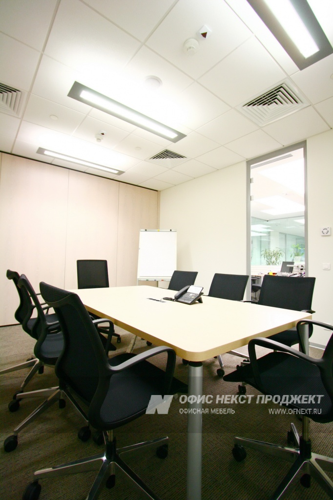 Мебель для переговорных. Переговорные столы IQ.