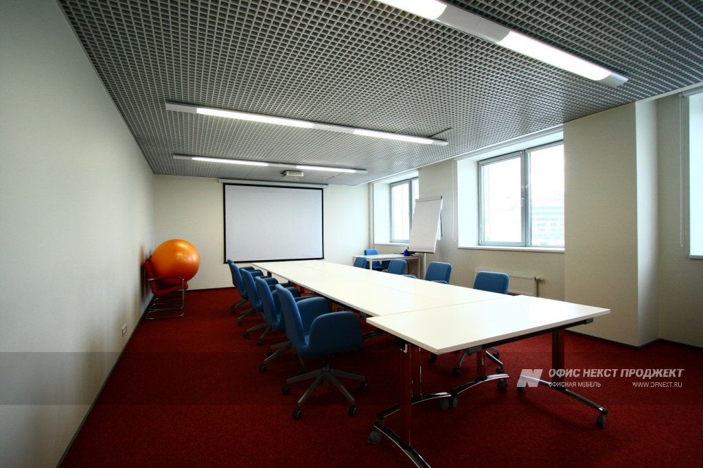 Europos - столы трансформеры для тренингового центра